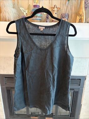 J. Jill Black Linen V-Neck Sleeveless Camisole with Subtle Beaded Trim